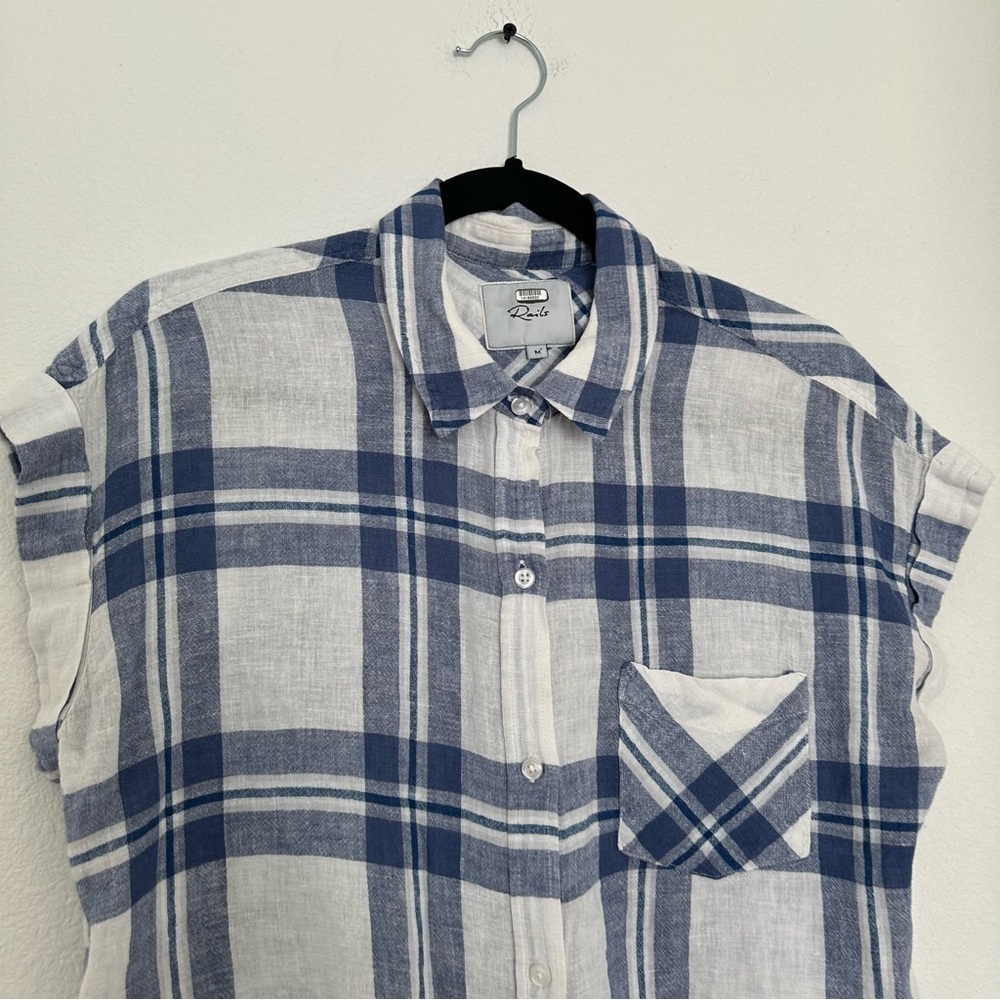 Rails Amelie Front Knit Short Sleeve Shirt Size M Women’s White Blue Plaid Print - Picture 5 of 10